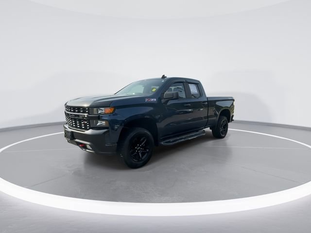 Used 2019 Chevrolet Silverado 1500 Custom Trail Boss w/ Custom Convenience Package image 4