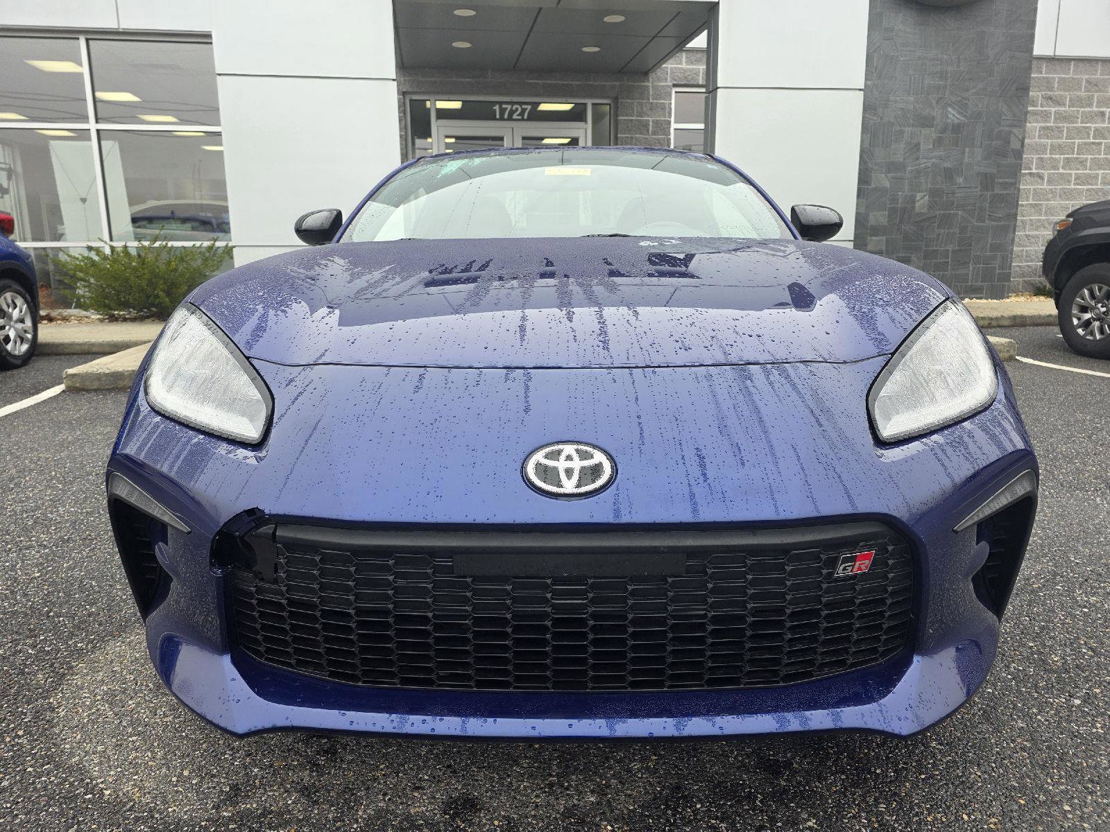 Used 2023 Toyota GR86 w/ ALL Weather Mat Package (TMS) image 2