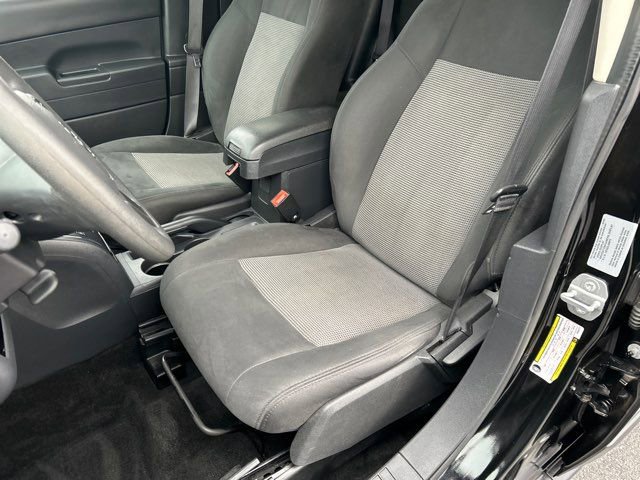 Used 2015 Jeep Patriot Sport image 16