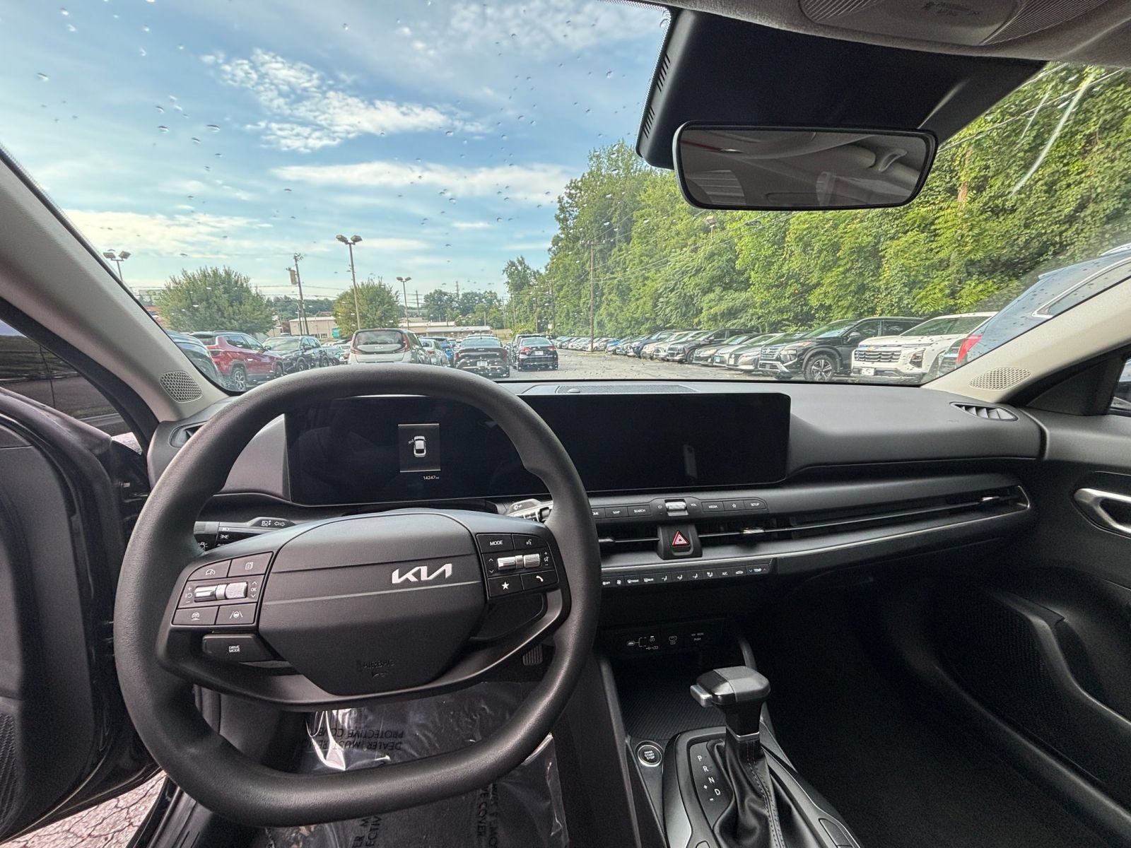 Used 2026 Kia K4 FWD image 29