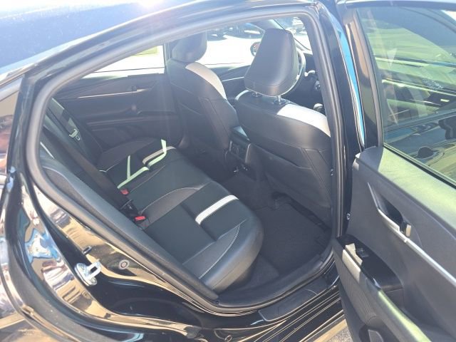 Used 2025 Toyota Camry SE w/ Multimedia Upgrade Package FWD image 33