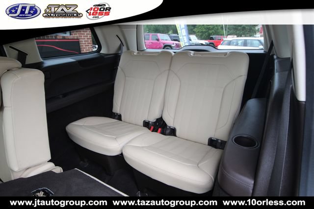 Used 2017 Mercedes-Benz GLS 450 4MATIC w/ Premium Package image 14