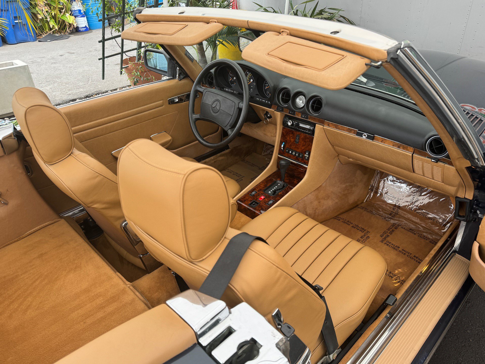 Used 1987 Mercedes-Benz 560 SL image 18