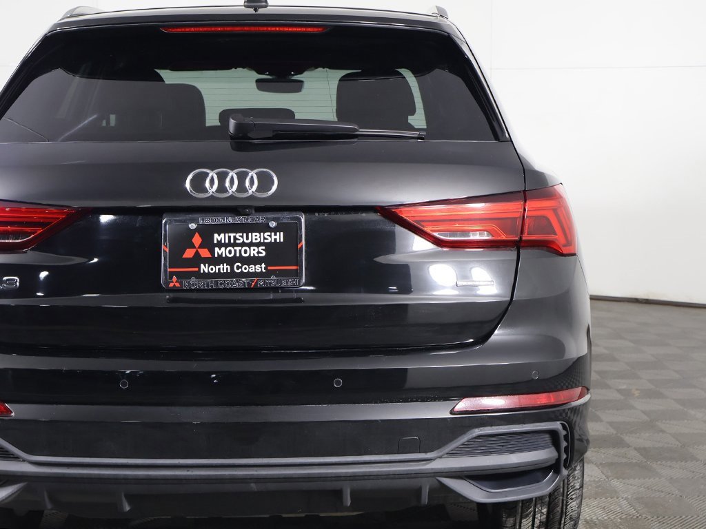Used 2023 Audi Q3 2.0T Premium Plus w/ Premium Plus Package image 17