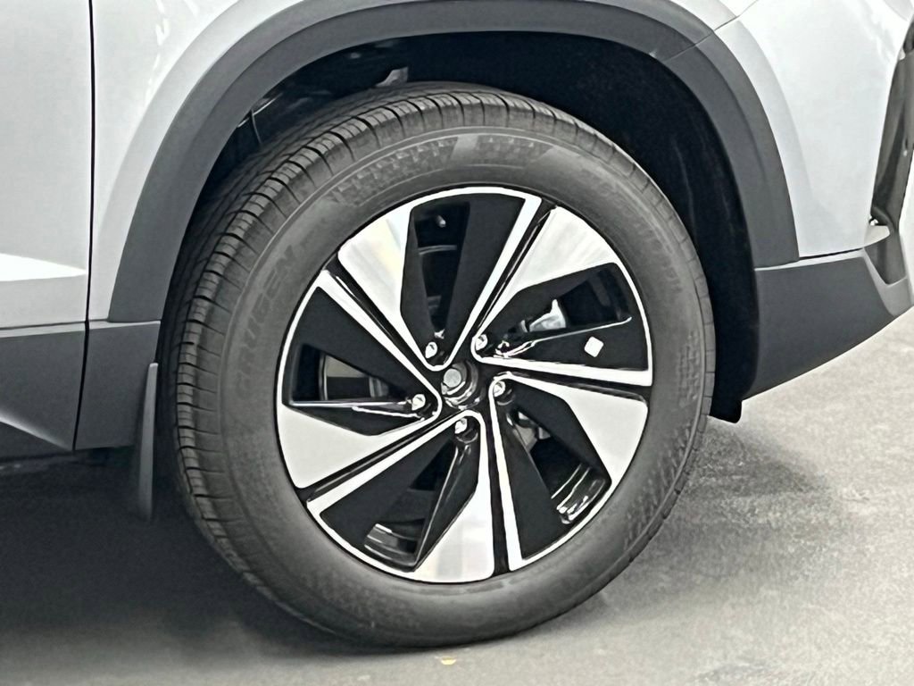 New 2026 Volkswagen Taos SE AWD/4WD image 38