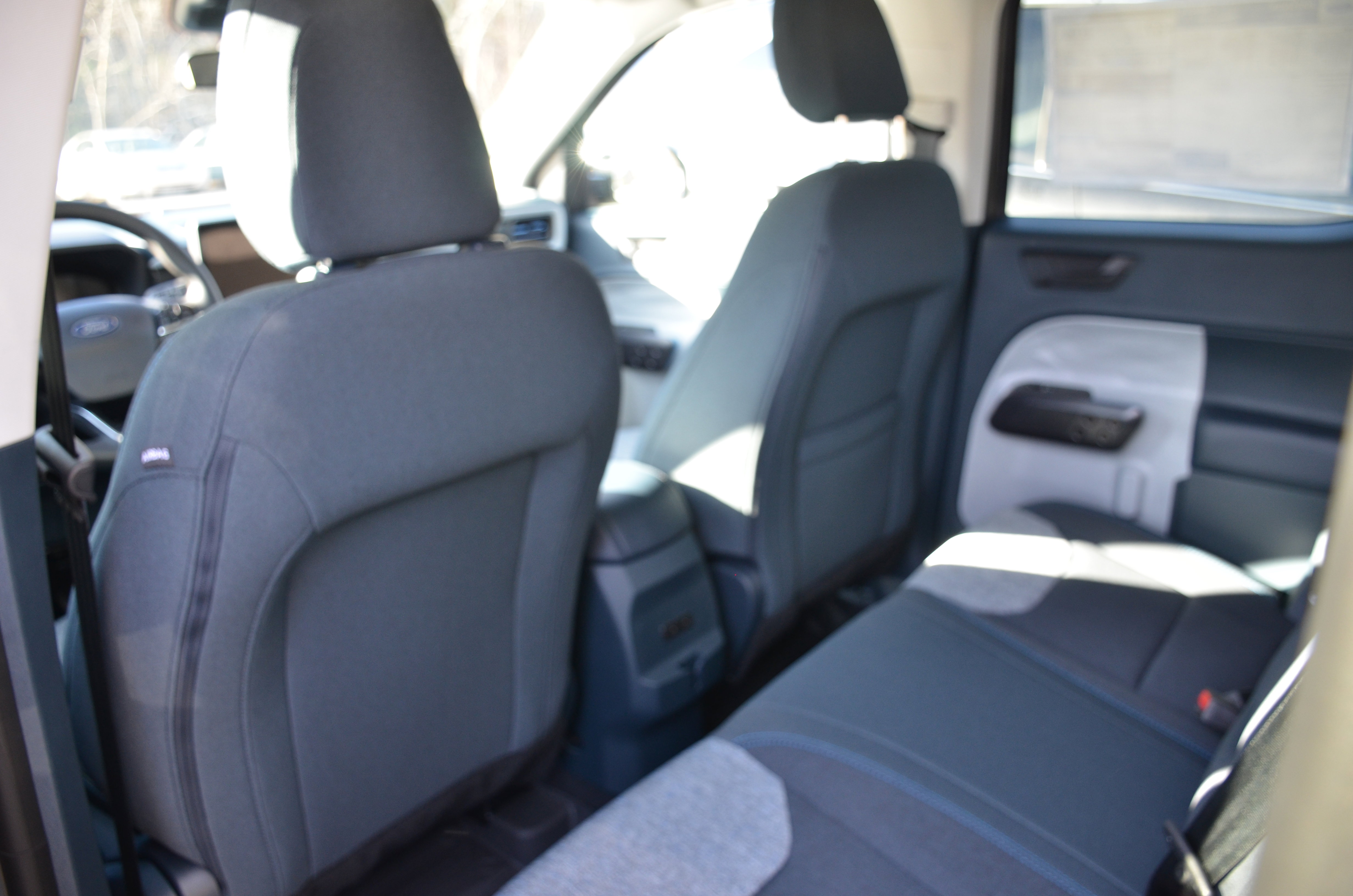 New 2025 Ford Maverick XLT w/ Equipment Group 301A image 17