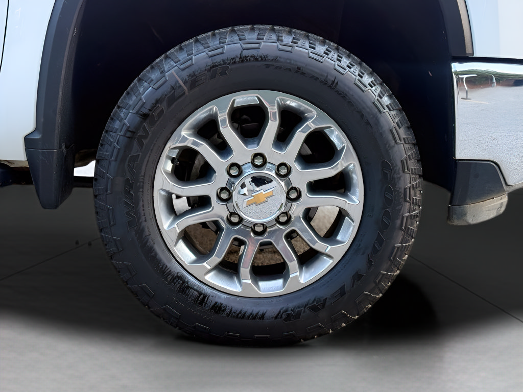 Used 2024 Chevrolet Silverado 3500 LTZ w/ LTZ Plus Package AWD/4WD image 15