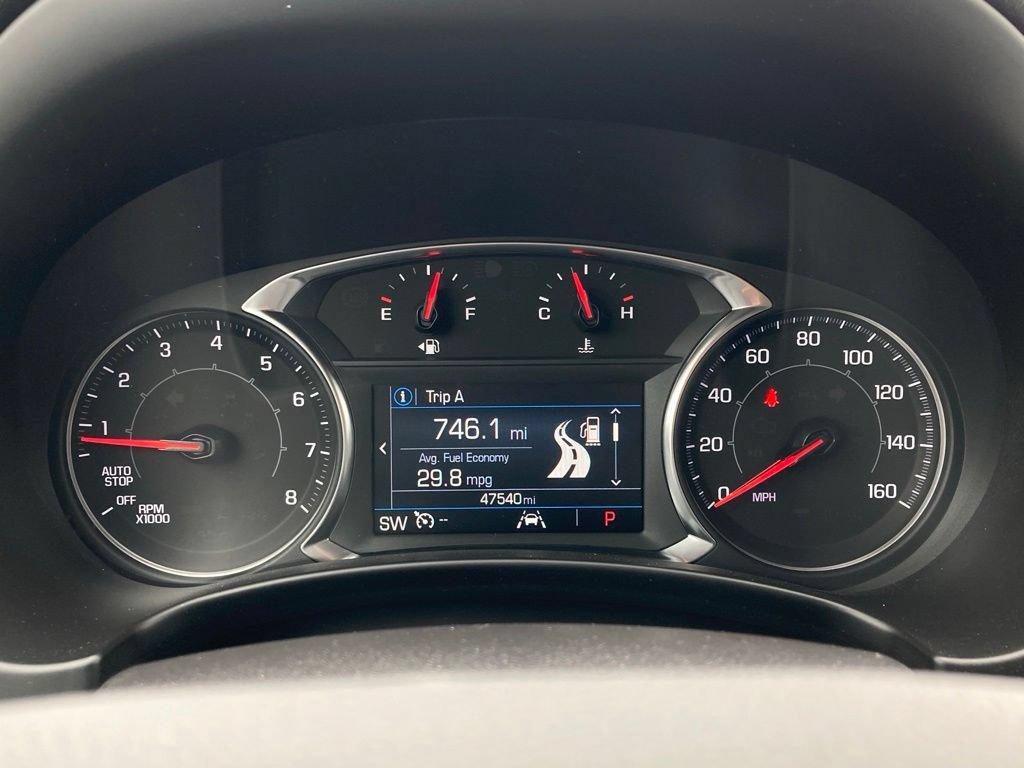 Used 2024 GMC Terrain SLE FWD image 14