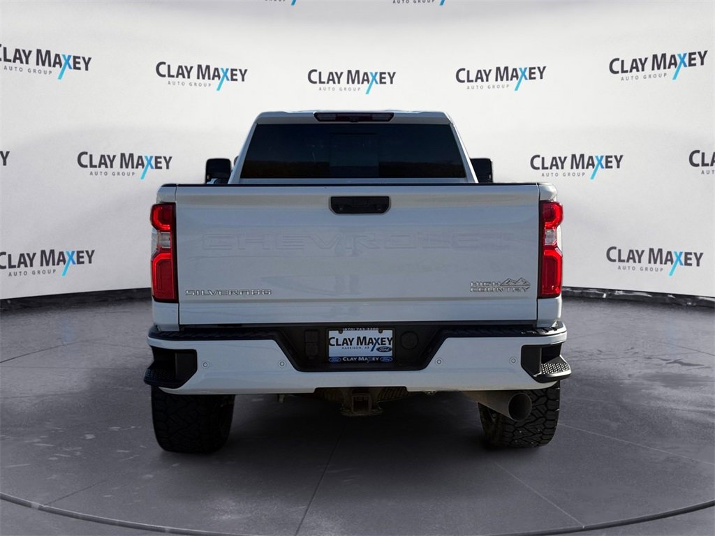 Used 2023 Chevrolet Silverado 2500 High Country image 4