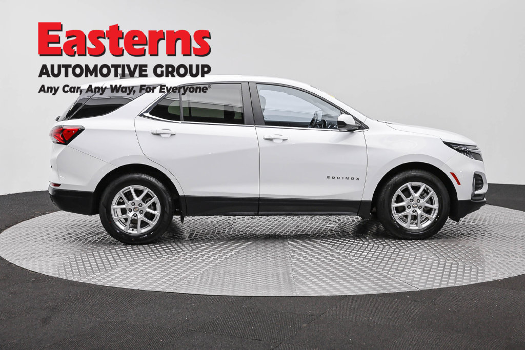 Used 2024 Chevrolet Equinox LT FWD image 5