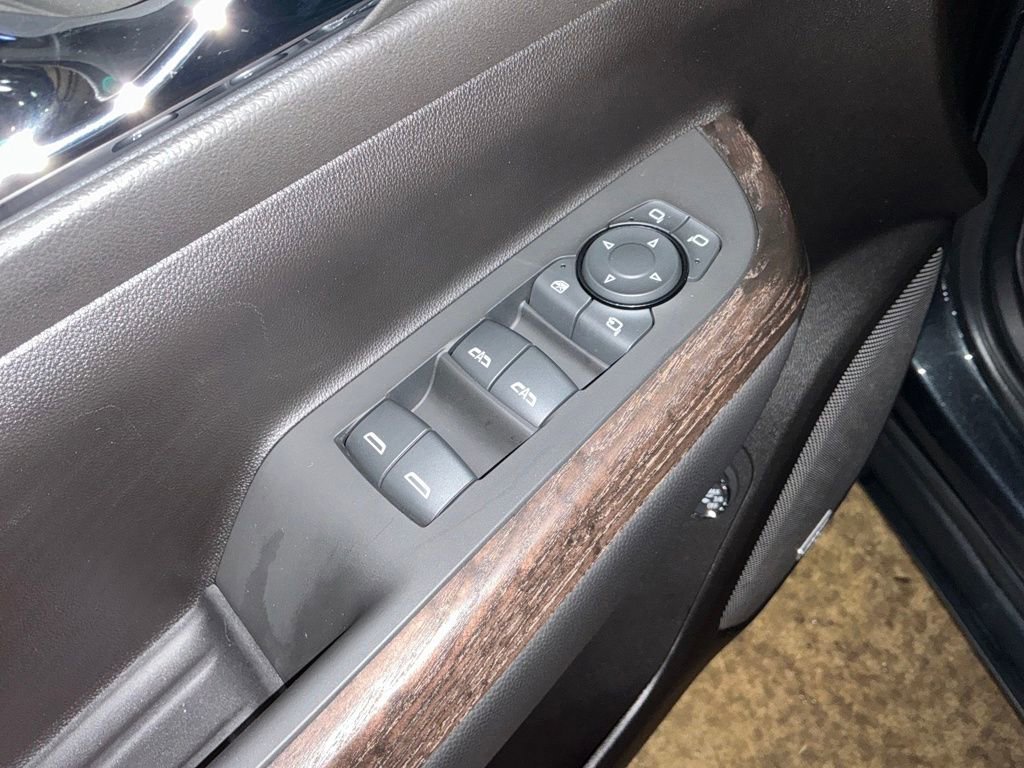 Certified 2023 GMC Acadia Denali w/ Denali Technology Package image 15