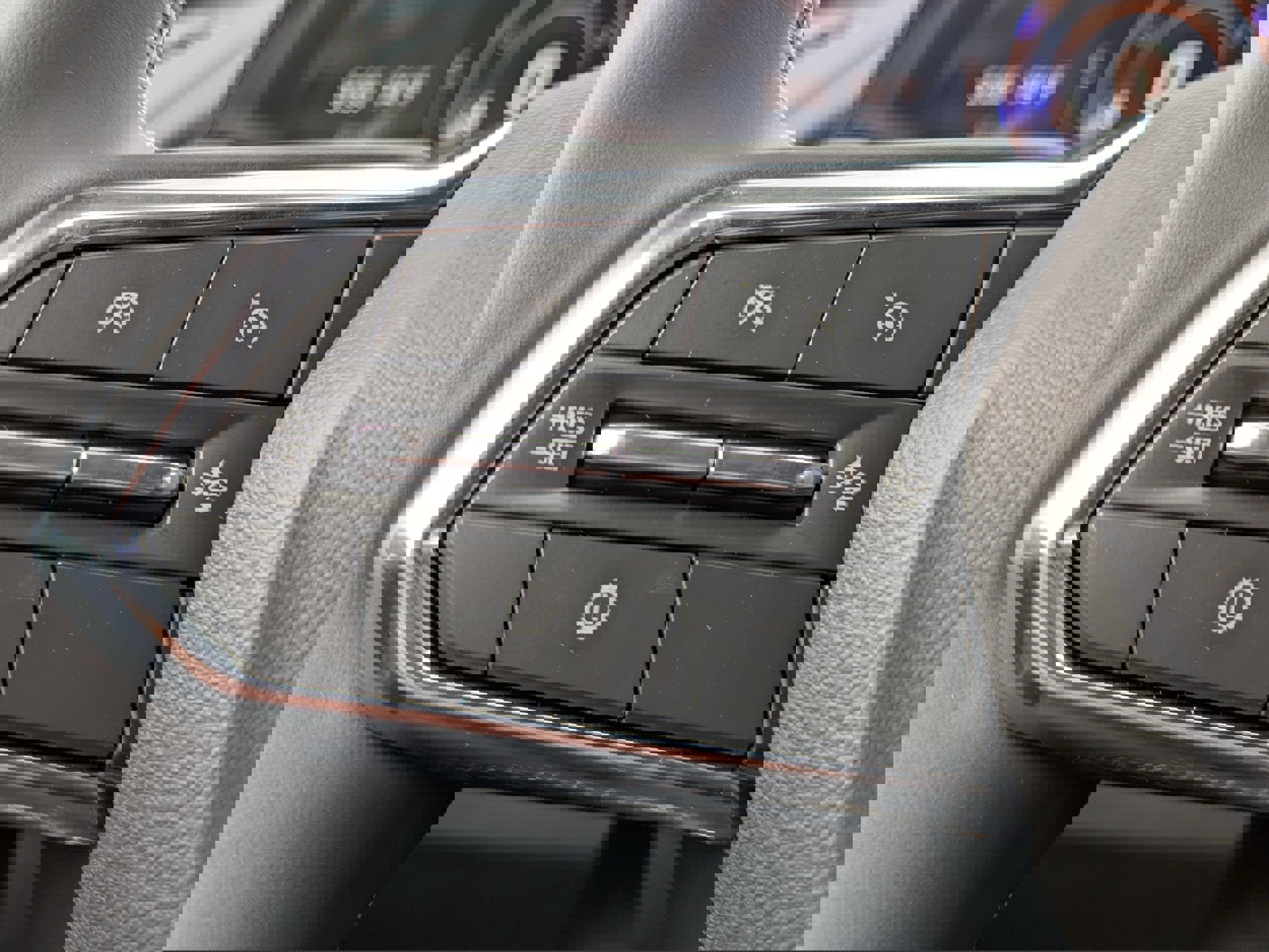 New 2026 Chevrolet Traverse LT w/ LPO, Floor Liner Package image 6