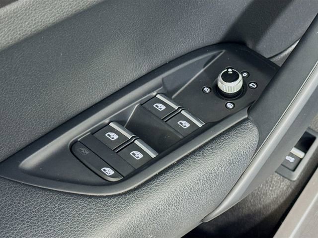 Used 2018 Audi Q5 2.0T Premium Plus w/ Premium Plus Package image 30