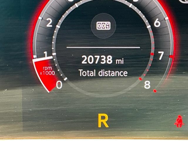 Certified 2025 Volkswagen Tiguan SEL R-Line AWD/4WD image 32