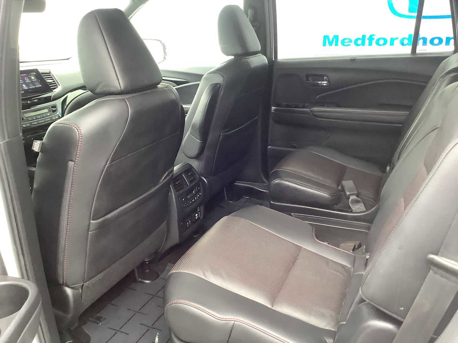 Used 2021 Honda Pilot Black Edition image 12