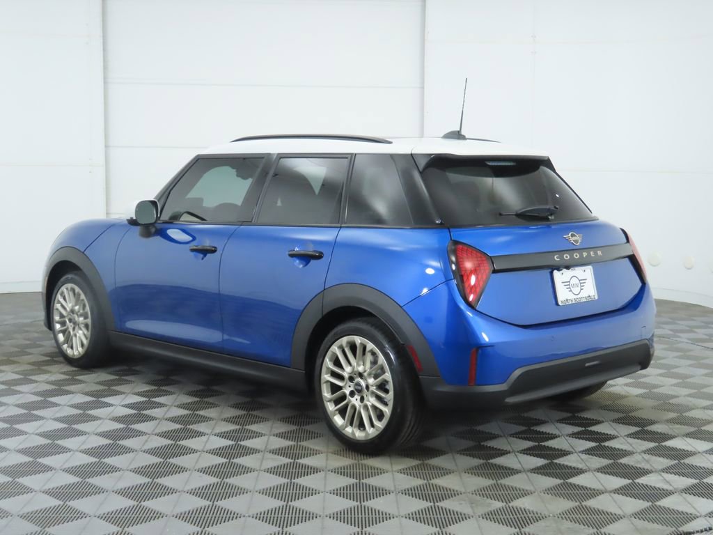 Used 2026 MINI Cooper 4-Door Hardtop image 7