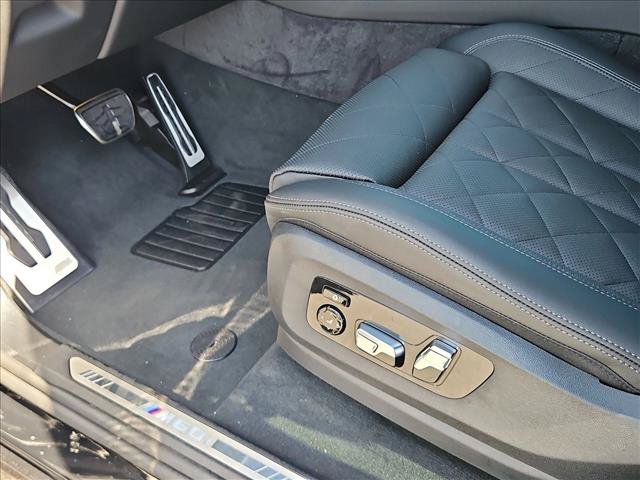 New 2026 BMW X5 M60i w/ Climate Comfort Package AWD/4WD video 4