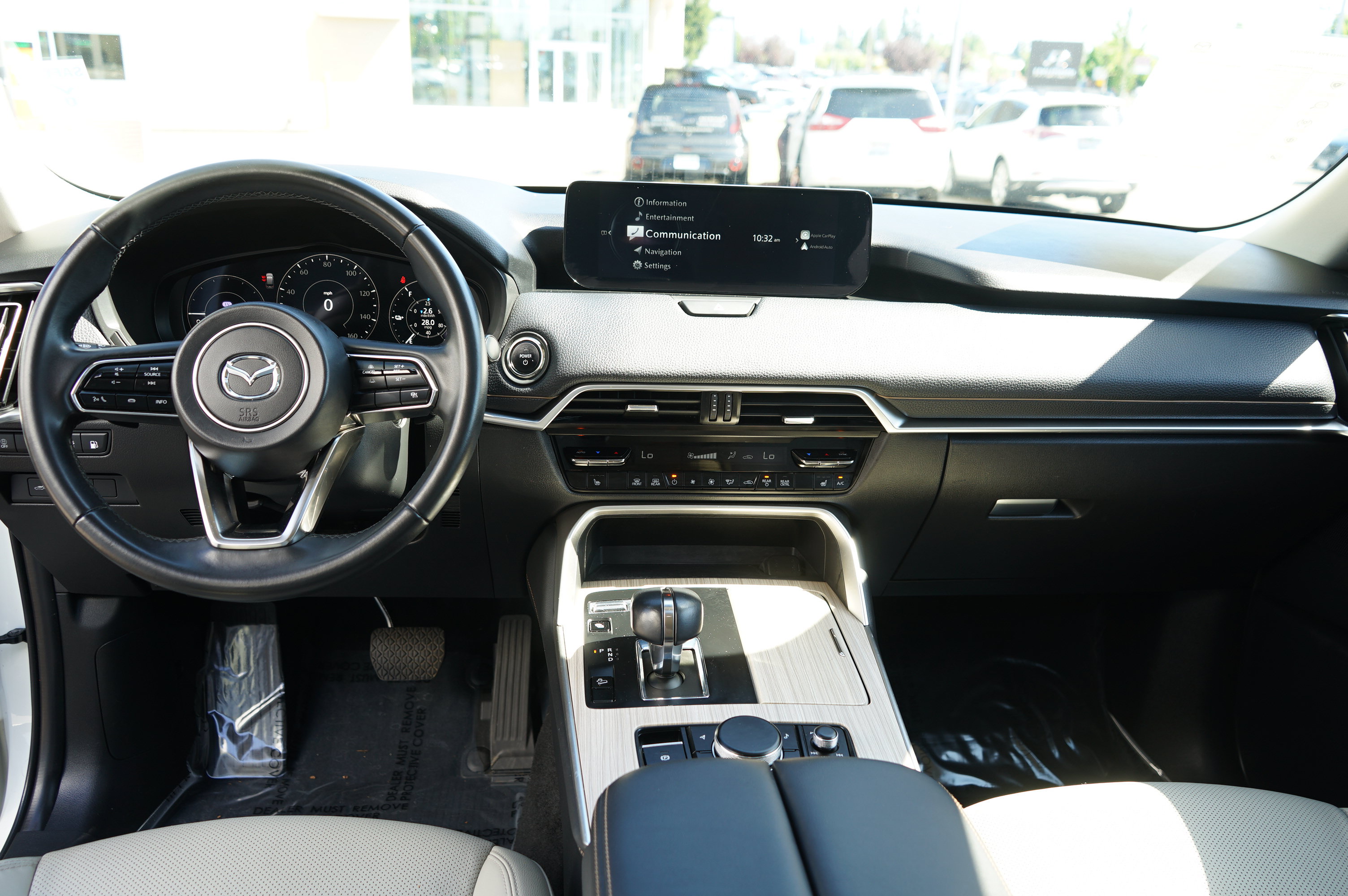 Certified 2024 MAZDA CX-90 Plug-In Hybrid w/ Preferred AWD/4WD image 18