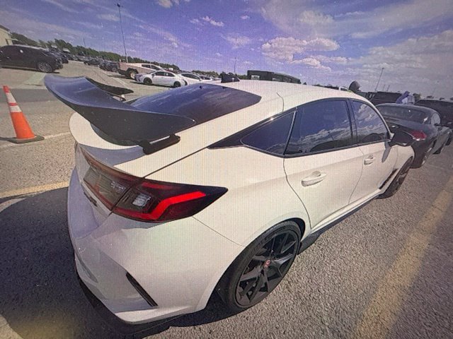 Used 2025 Honda Civic Type R image 2