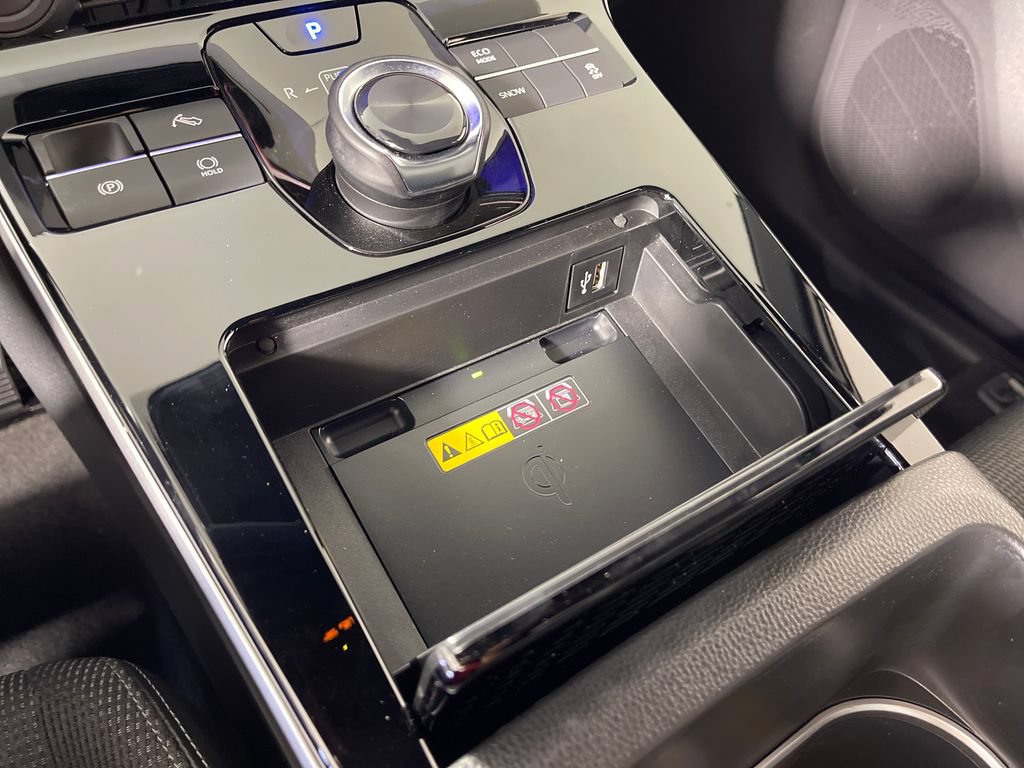 Certified 2023 Toyota bZ4X FWD image 30