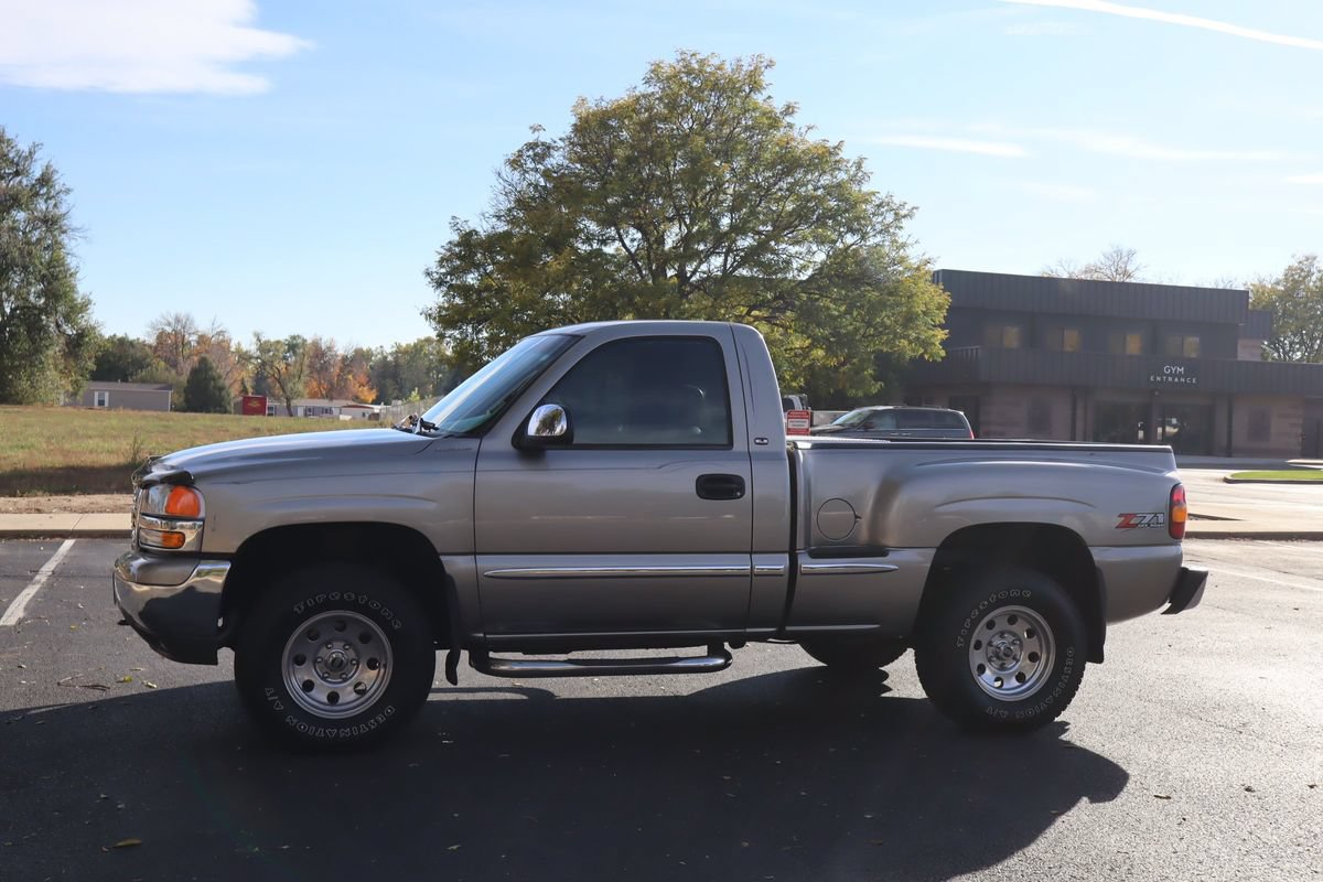 Used 2001 GMC Sierra 1500 SLE w/ Convenience Plus Group AWD/4WD image 10