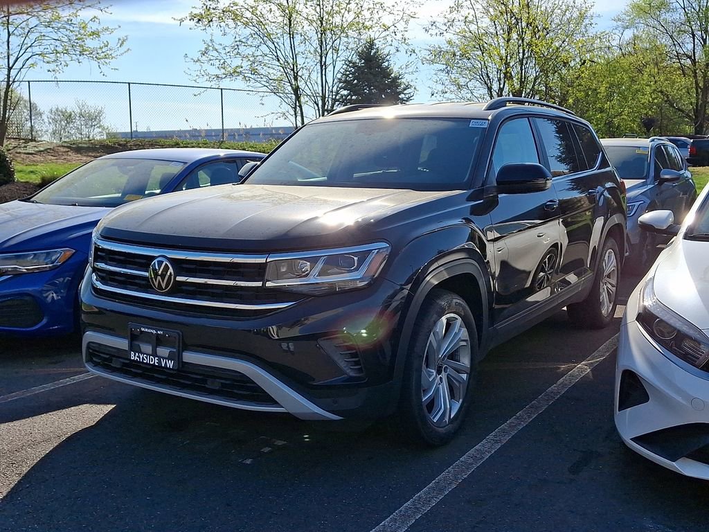 Certified 2023 Volkswagen Atlas SE image 3