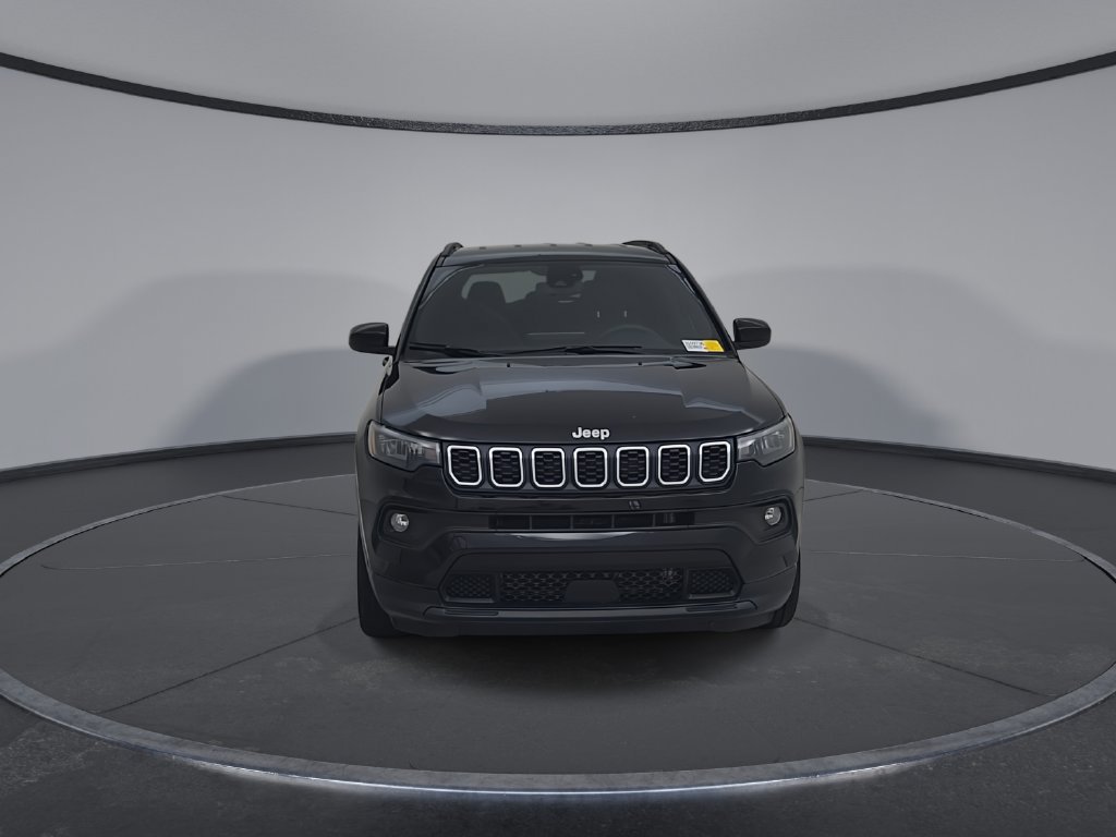 Certified 2024 Jeep Compass Latitude AWD/4WD image 6