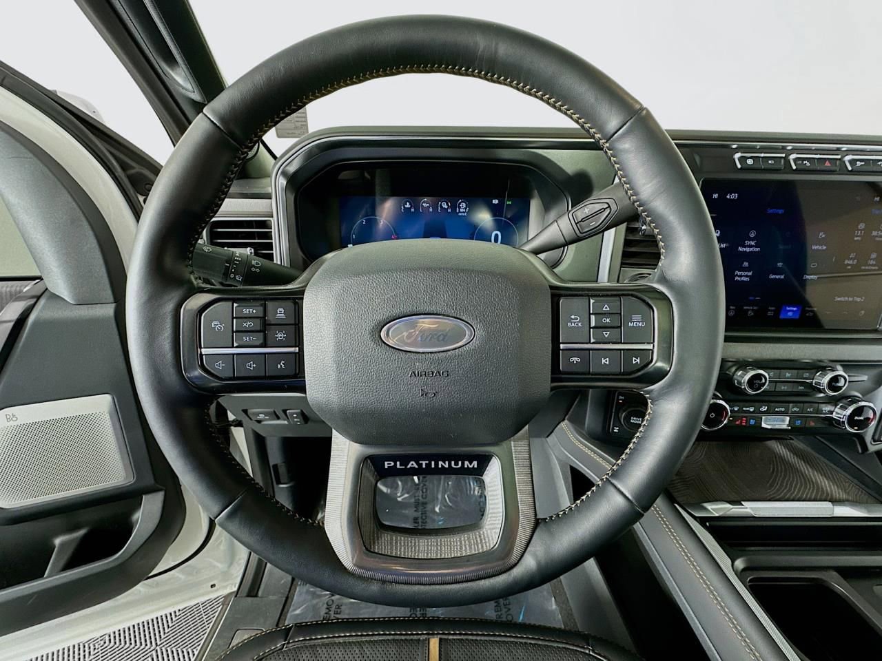 Used 2024 Ford F350 Platinum AWD/4WD image 11
