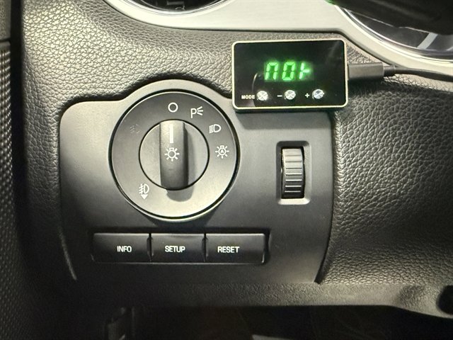 Used 2011 Ford Mustang Premium w/ 202A Rapid Spec Order Code image 25