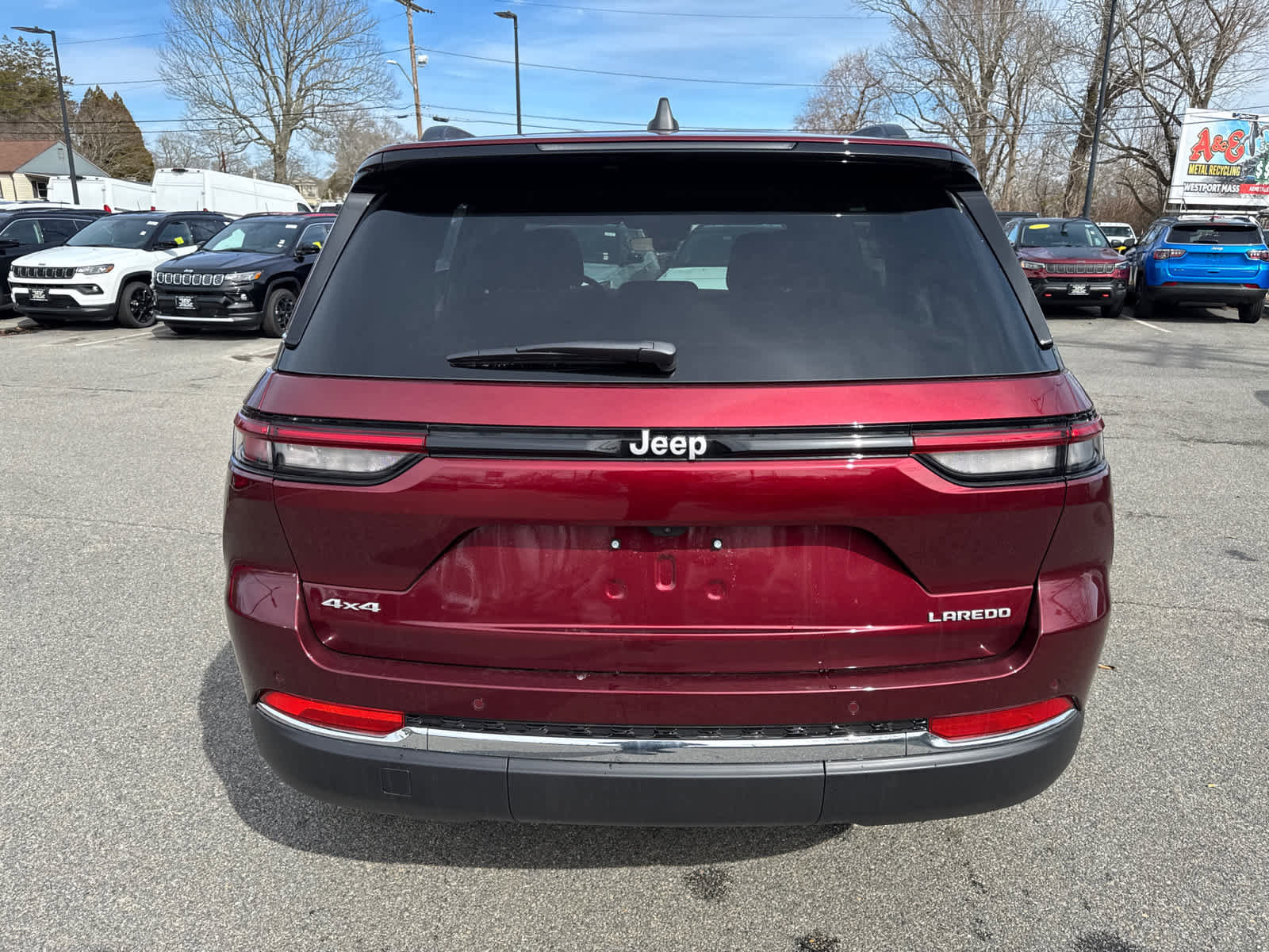 New 2025 Jeep Grand Cherokee Laredo X w/ Trailer Tow Package image 5