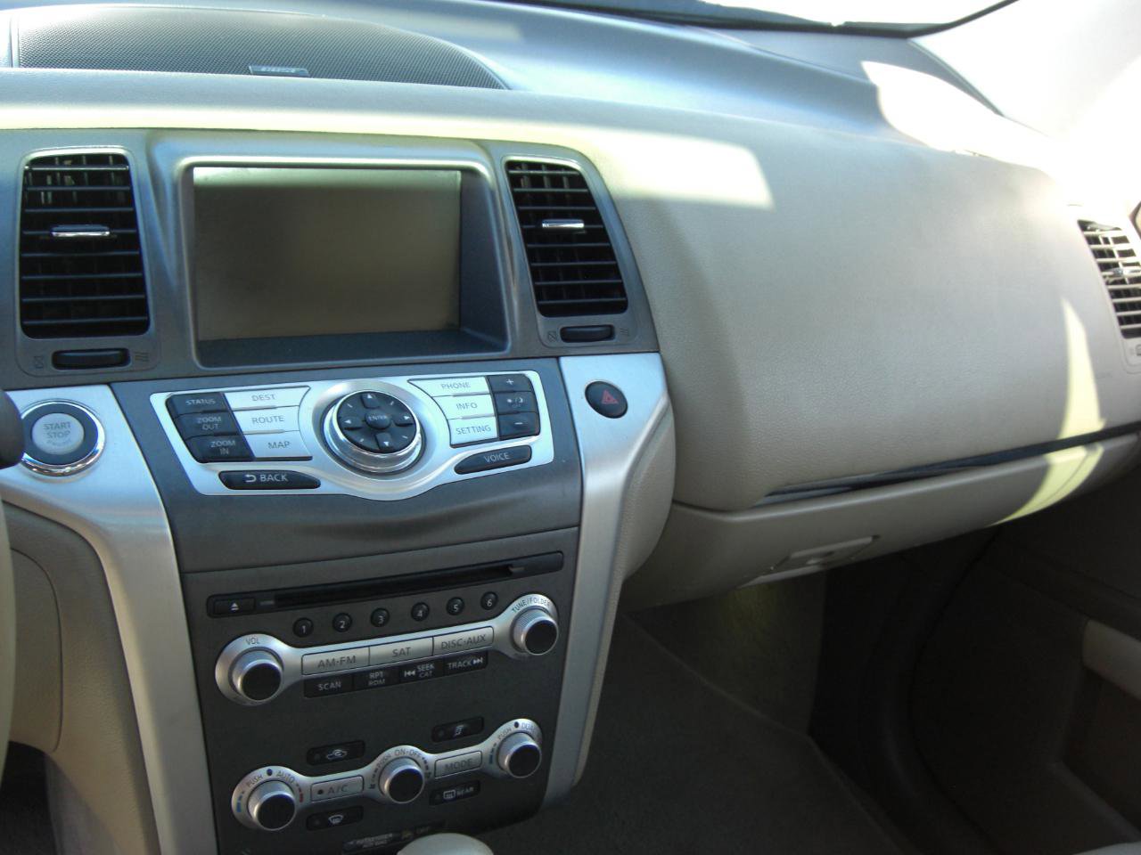 Used 2011 Nissan Murano SL w/ Navigation Pkg FWD image 10