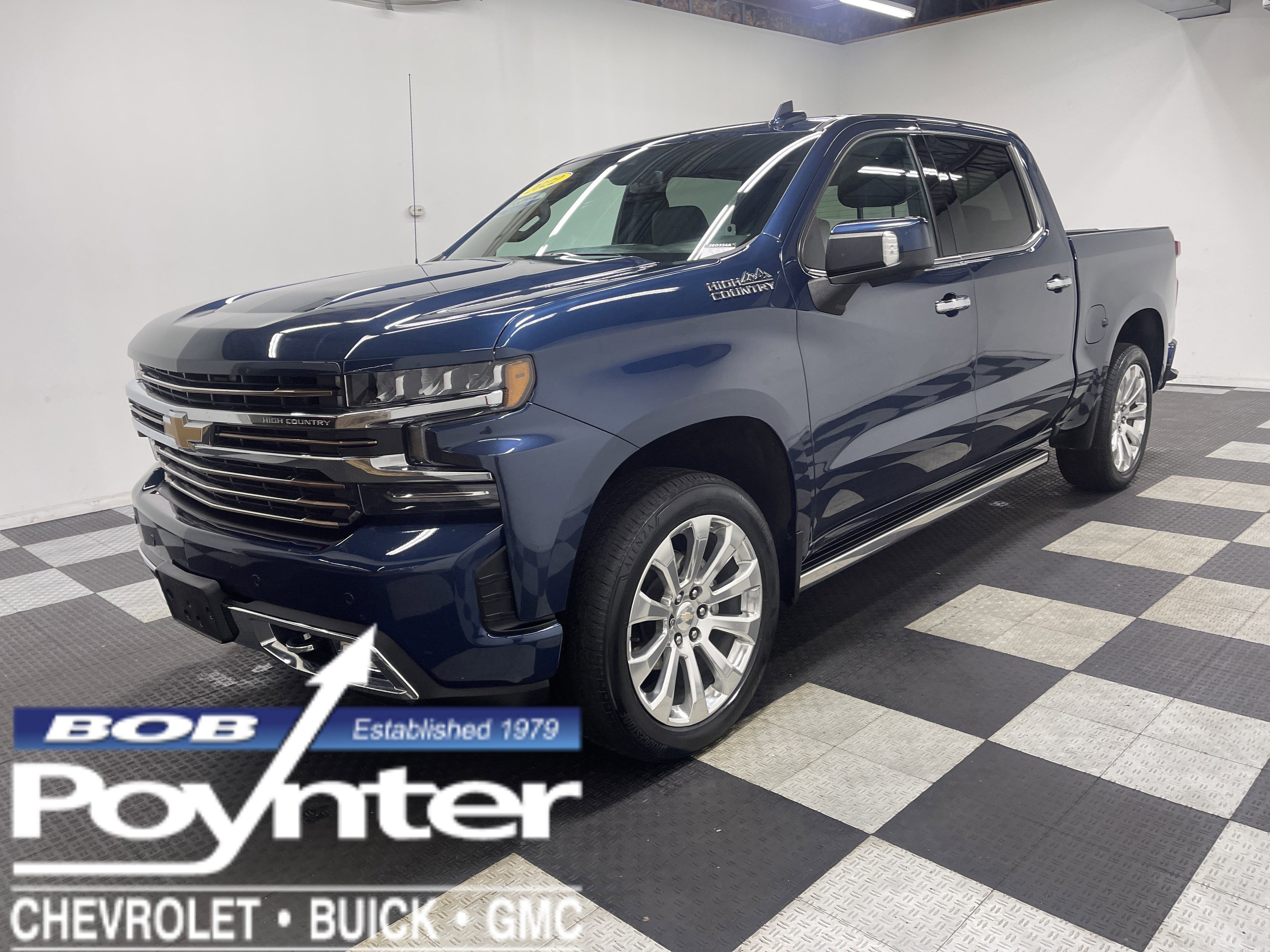 Used 2022 Chevrolet Silverado 1500 High Country image 1