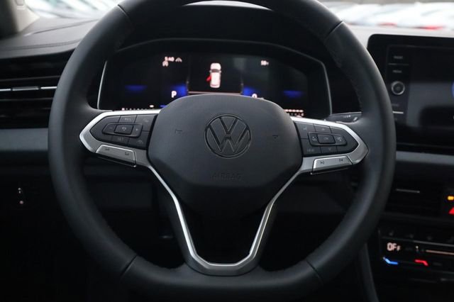 New 2026 Volkswagen Jetta SE image 8