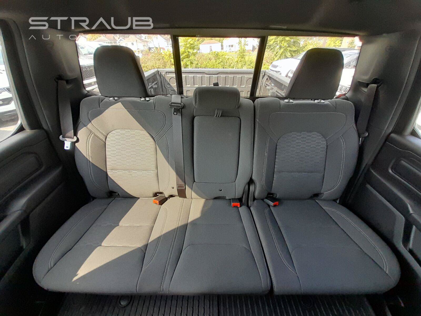 Used 2025 RAM 1500 Warlock AWD/4WD image 44