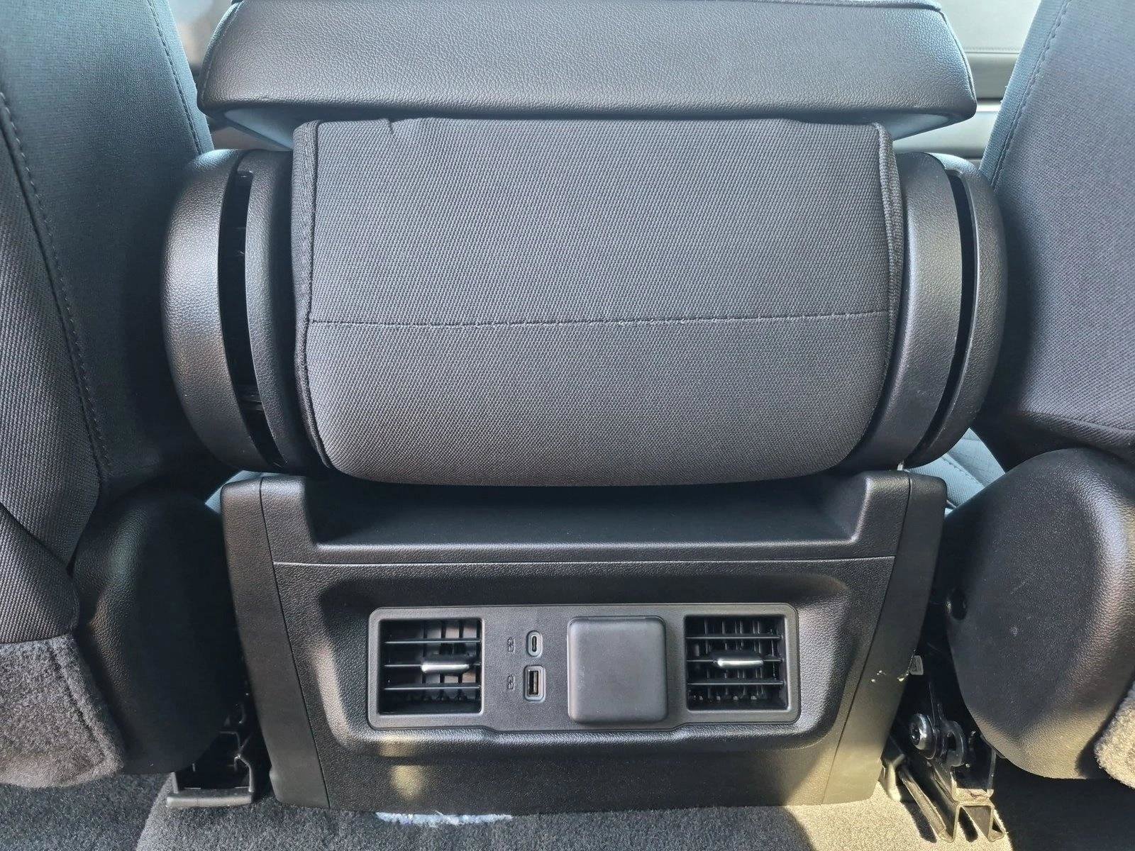 Used 2026 Chevrolet Silverado 1500 LT RWD image 17