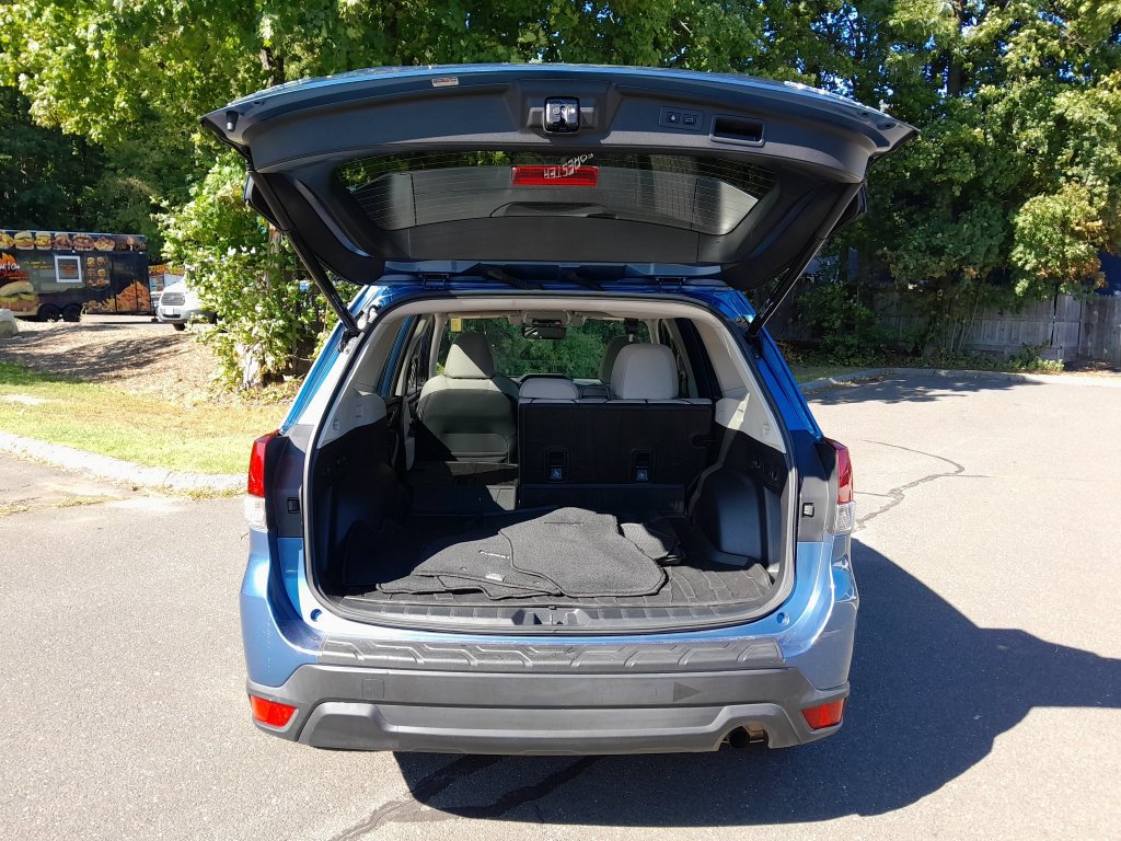 Used 2019 Subaru Forester Premium AWD/4WD image 33