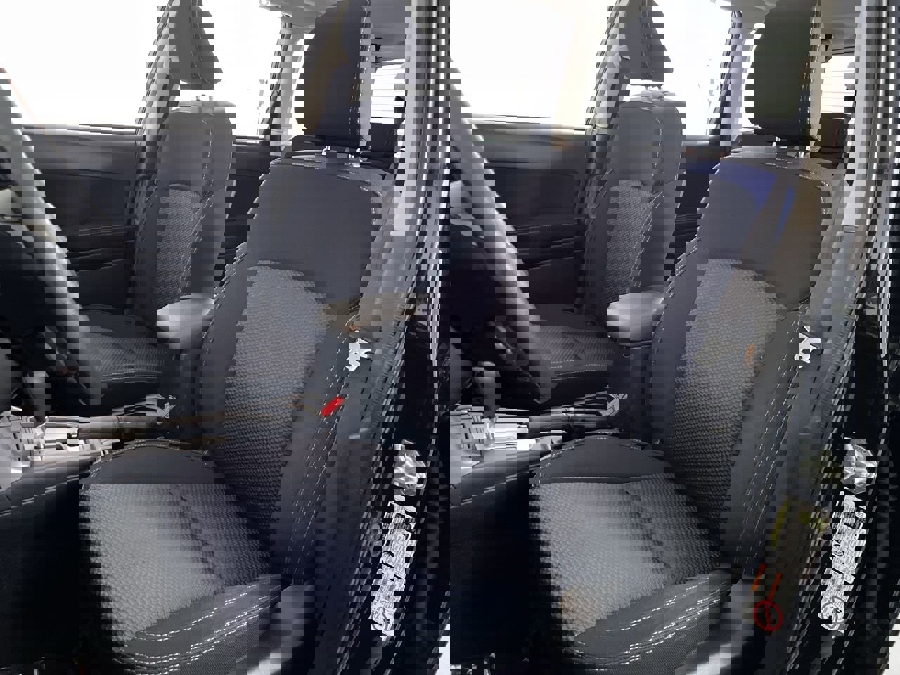 Used 2015 Subaru Forester 2.5i Premium w/ All-Weather Package image 12