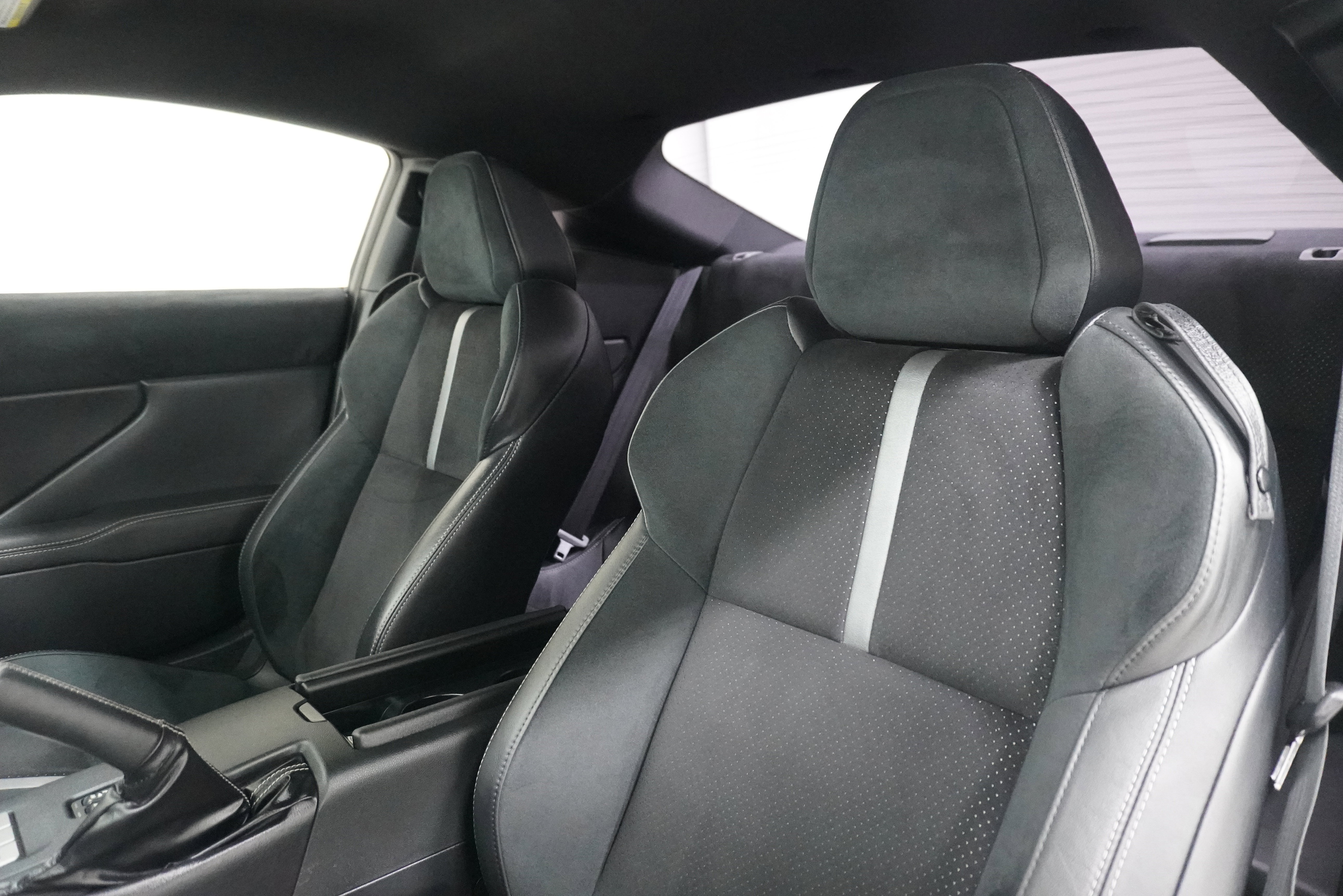 Used 2023 Toyota GR86 Premium RWD image 11