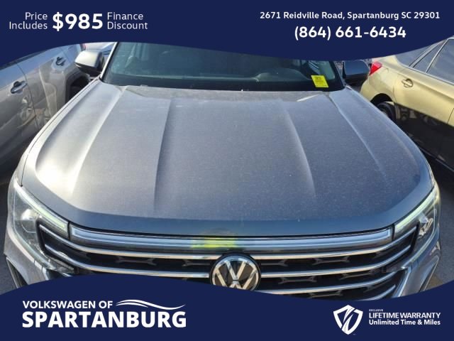 Used 2024 Volkswagen Atlas SE image 4