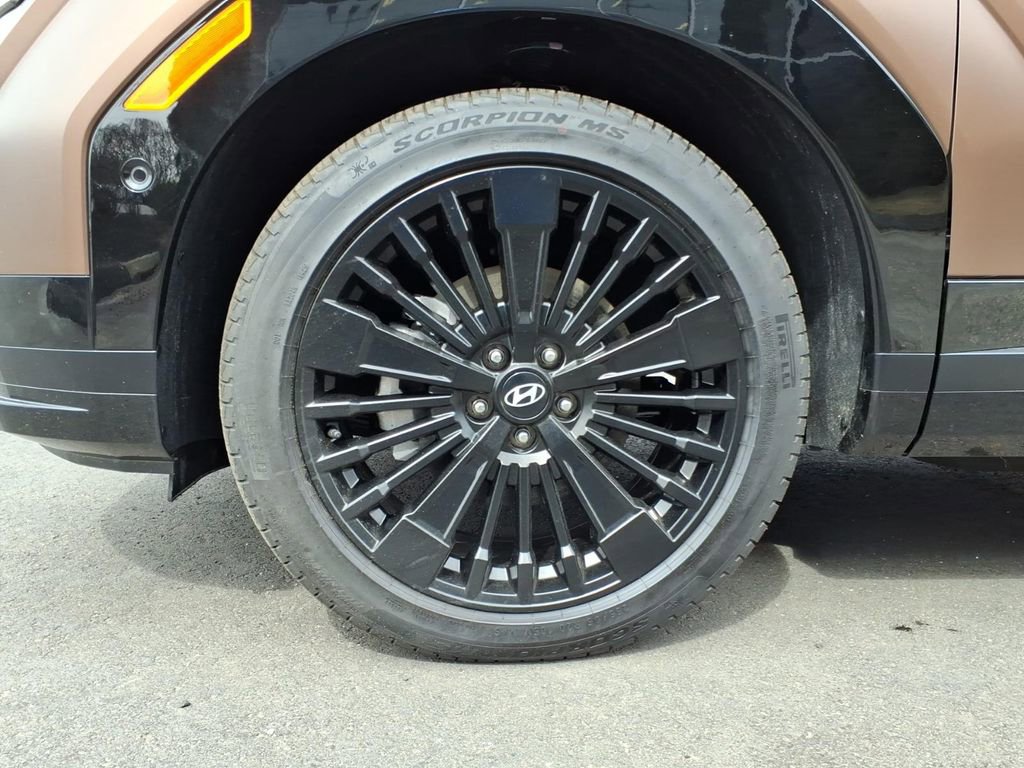 New 2025 Hyundai Santa Fe Calligraphy image 8