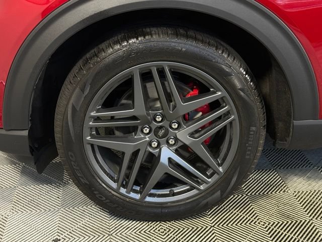 Used 2025 Ford Explorer ST AWD/4WD image 16