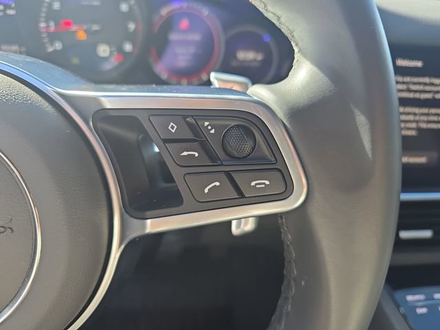 Used 2023 Porsche Cayenne Platinum Edition image 21