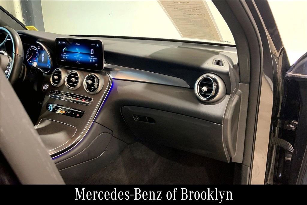 Used 2022 Mercedes-Benz GLC 300 4MATIC image 21