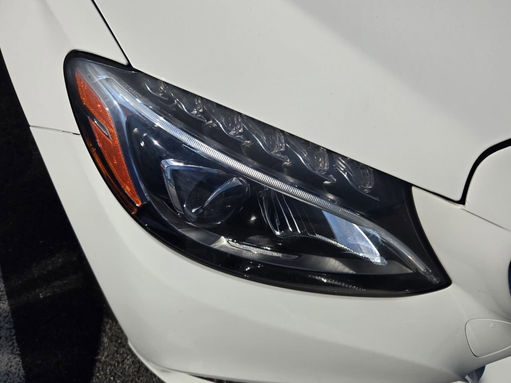 Used 2018 Mercedes-Benz C 300 Sedan image 10