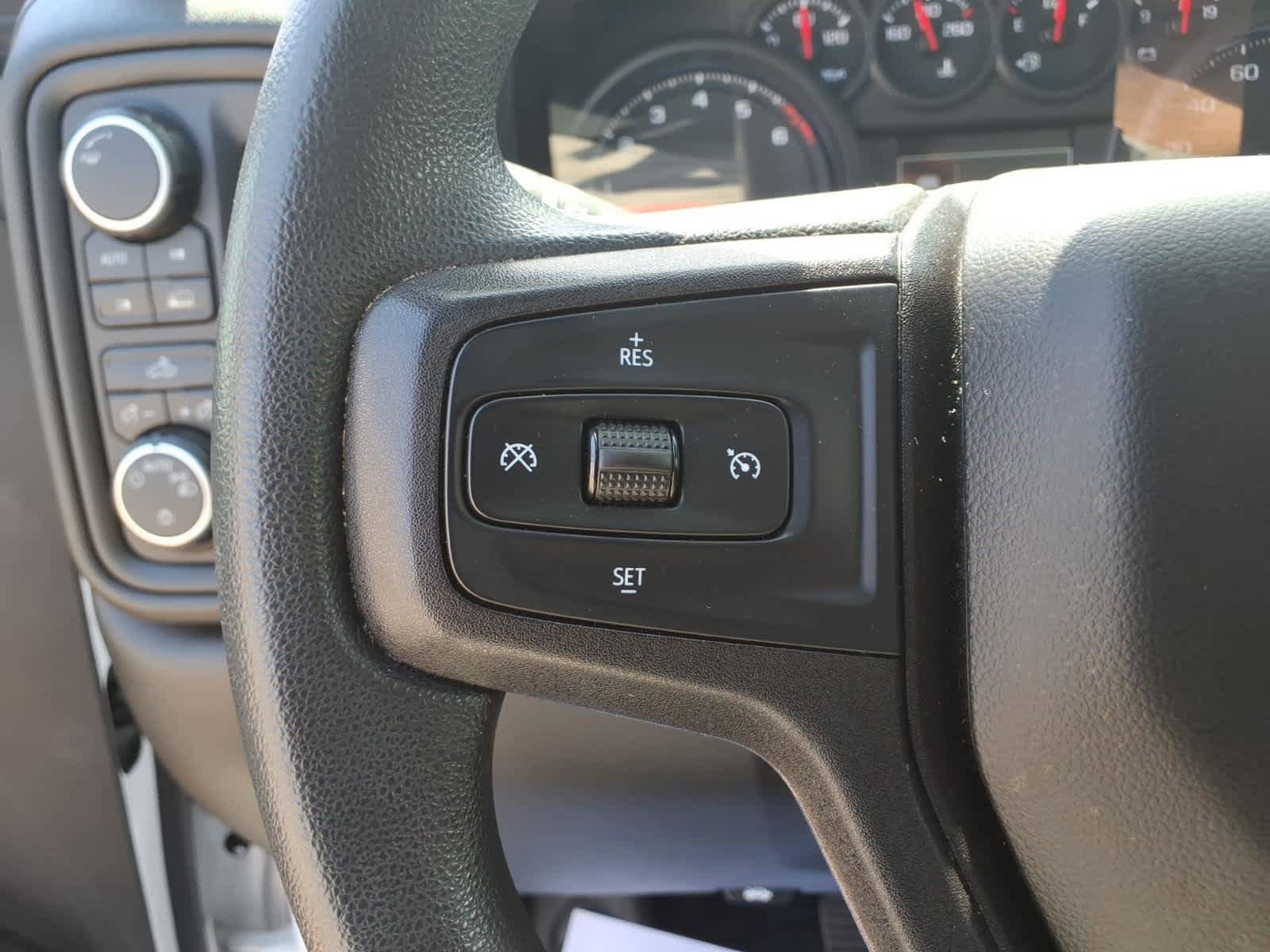 Used 2021 Chevrolet Silverado 1500 W/T w/ WT Value Package AWD/4WD image 17
