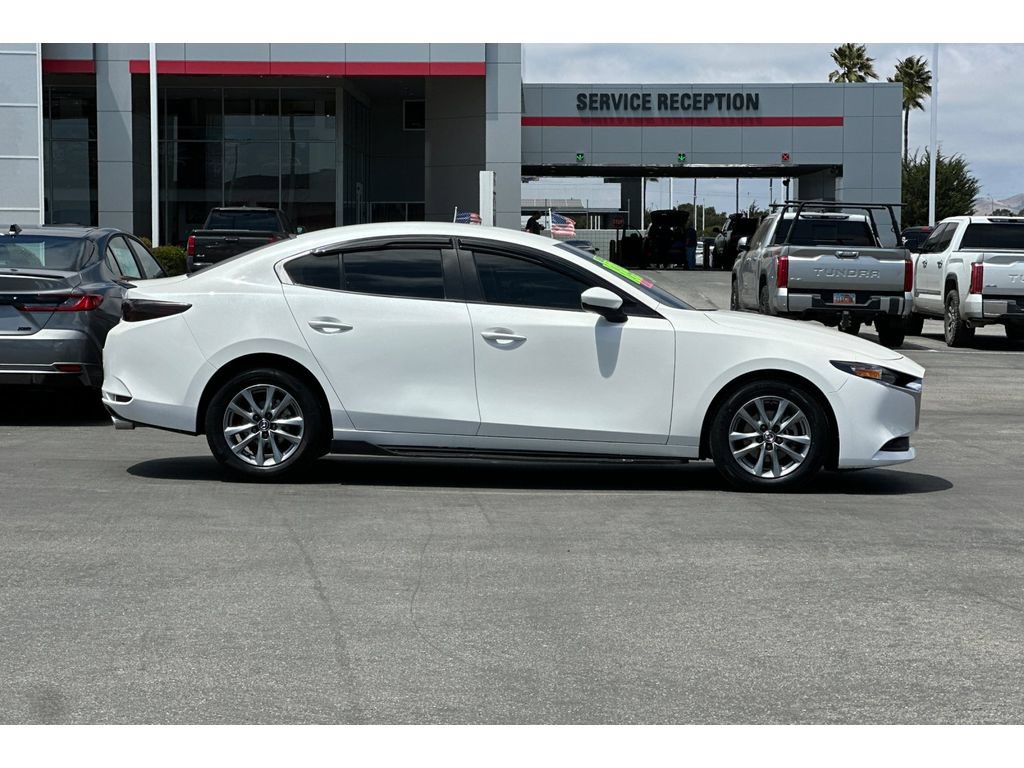 Used 2023 MAZDA MAZDA3 s FWD image 3