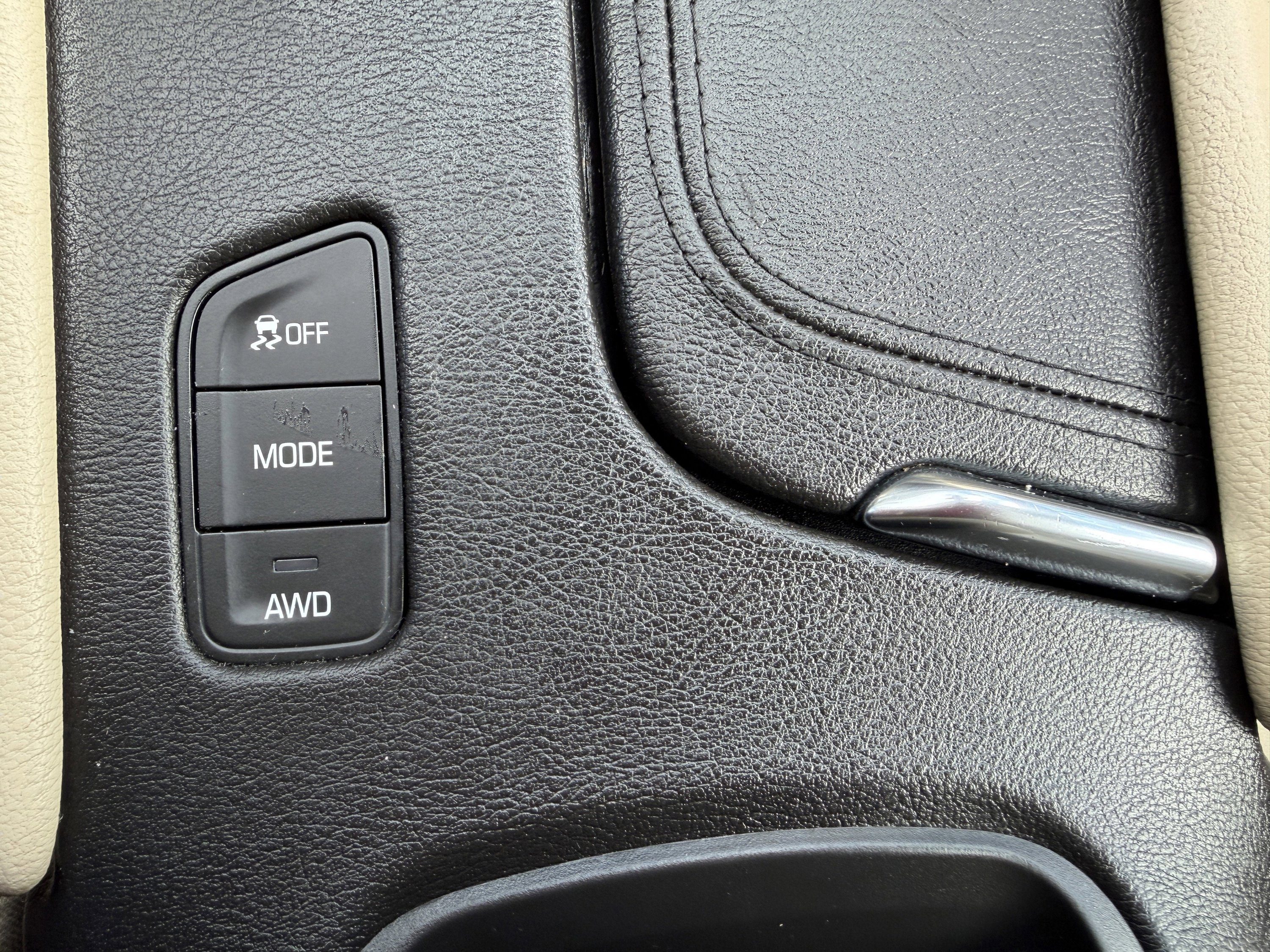 Used 2017 Cadillac XT5 Luxury w/ Driver Awareness Package image 23