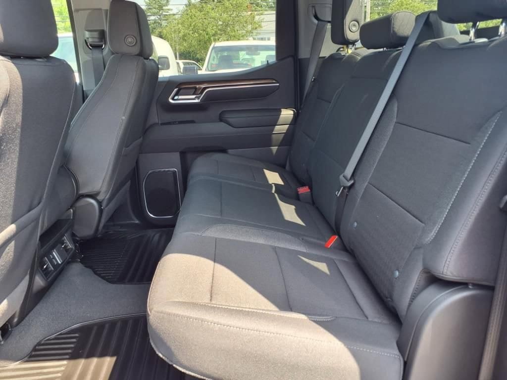 New 2025 Chevrolet Silverado 1500 LT AWD/4WD image 14