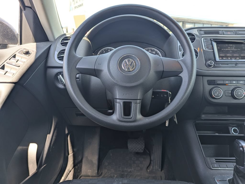Used 2017 Volkswagen Tiguan S AWD/4WD image 24