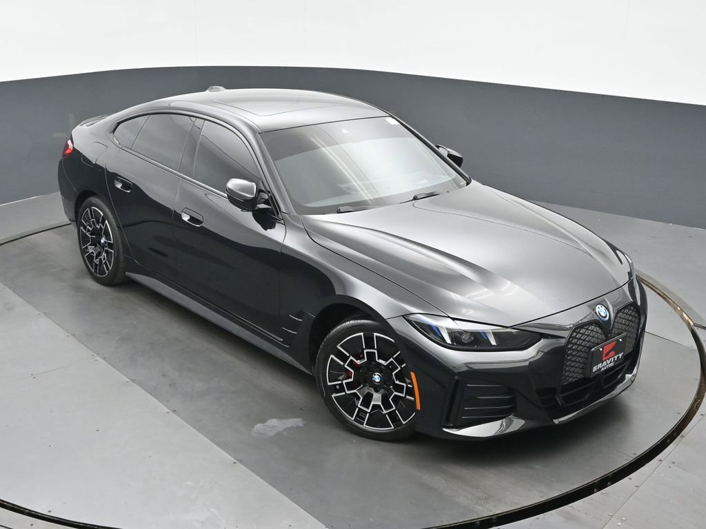 Used 2025 BMW i4 xDrive40i w/ M Sport Package AWD/4WD image 31